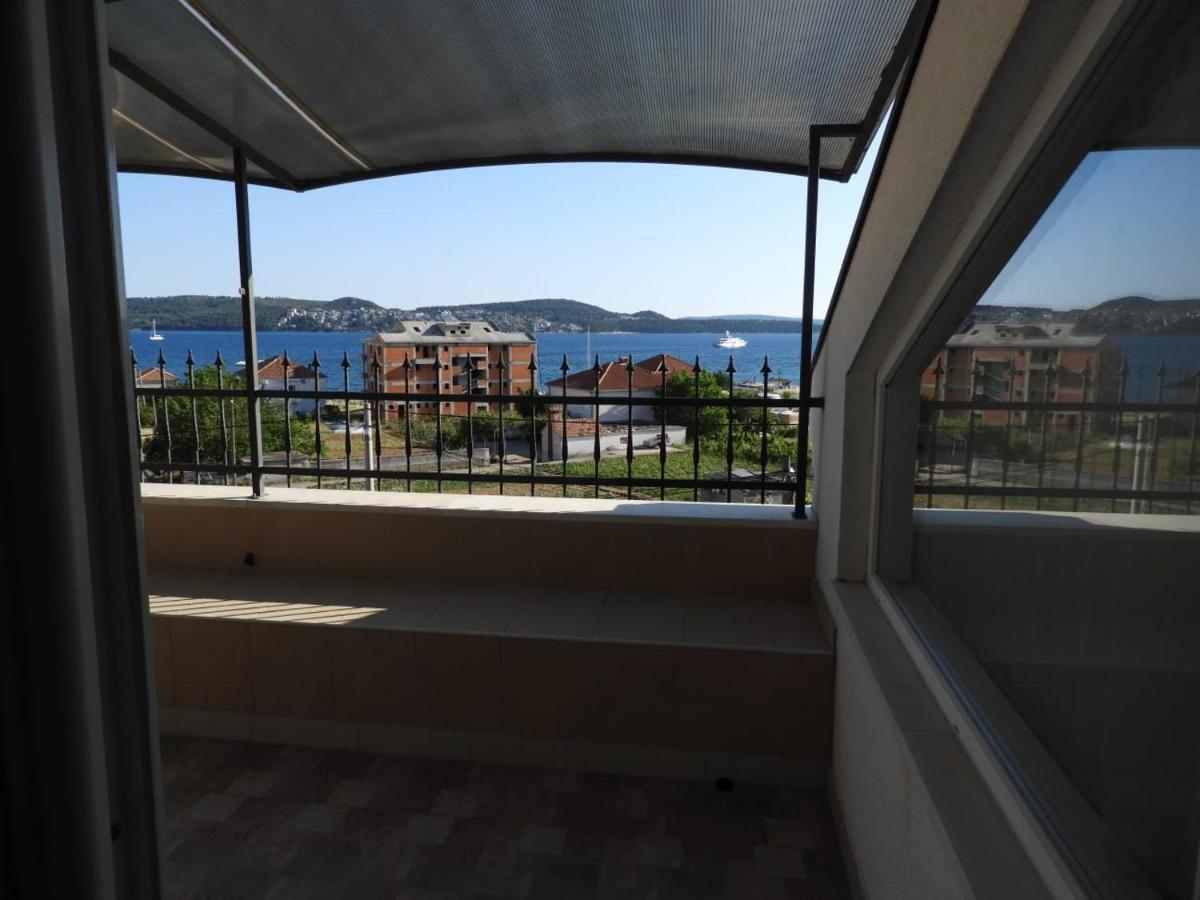 Villa Bilota Trogir Bagian luar foto